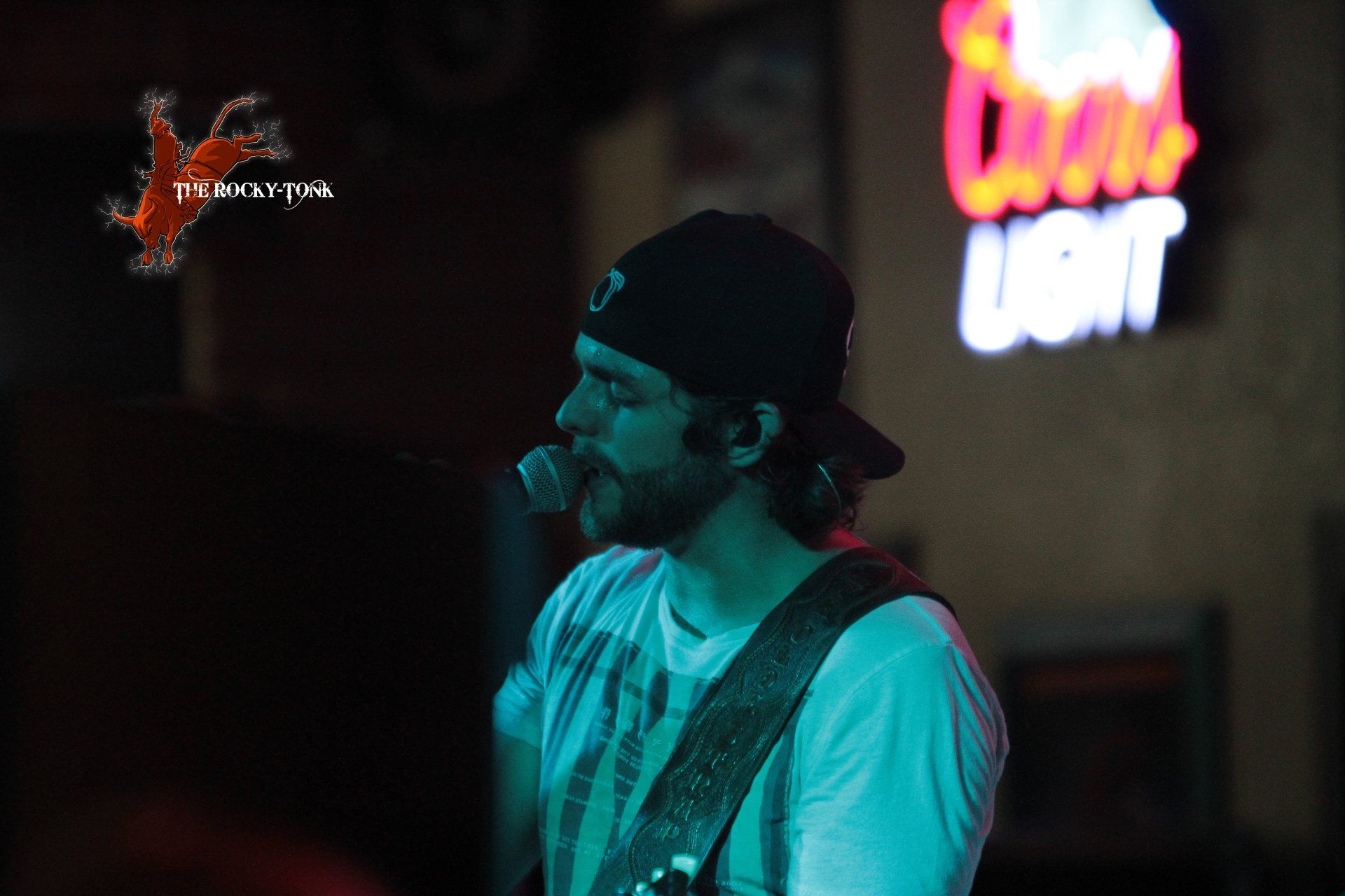 Country Concerts Medford, OR The Rocky Tonk Saloon