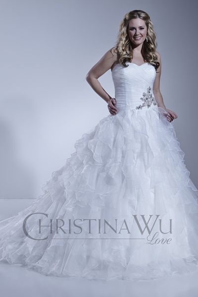 We offer a-line organza bridal gown with a satin high waisted bodice