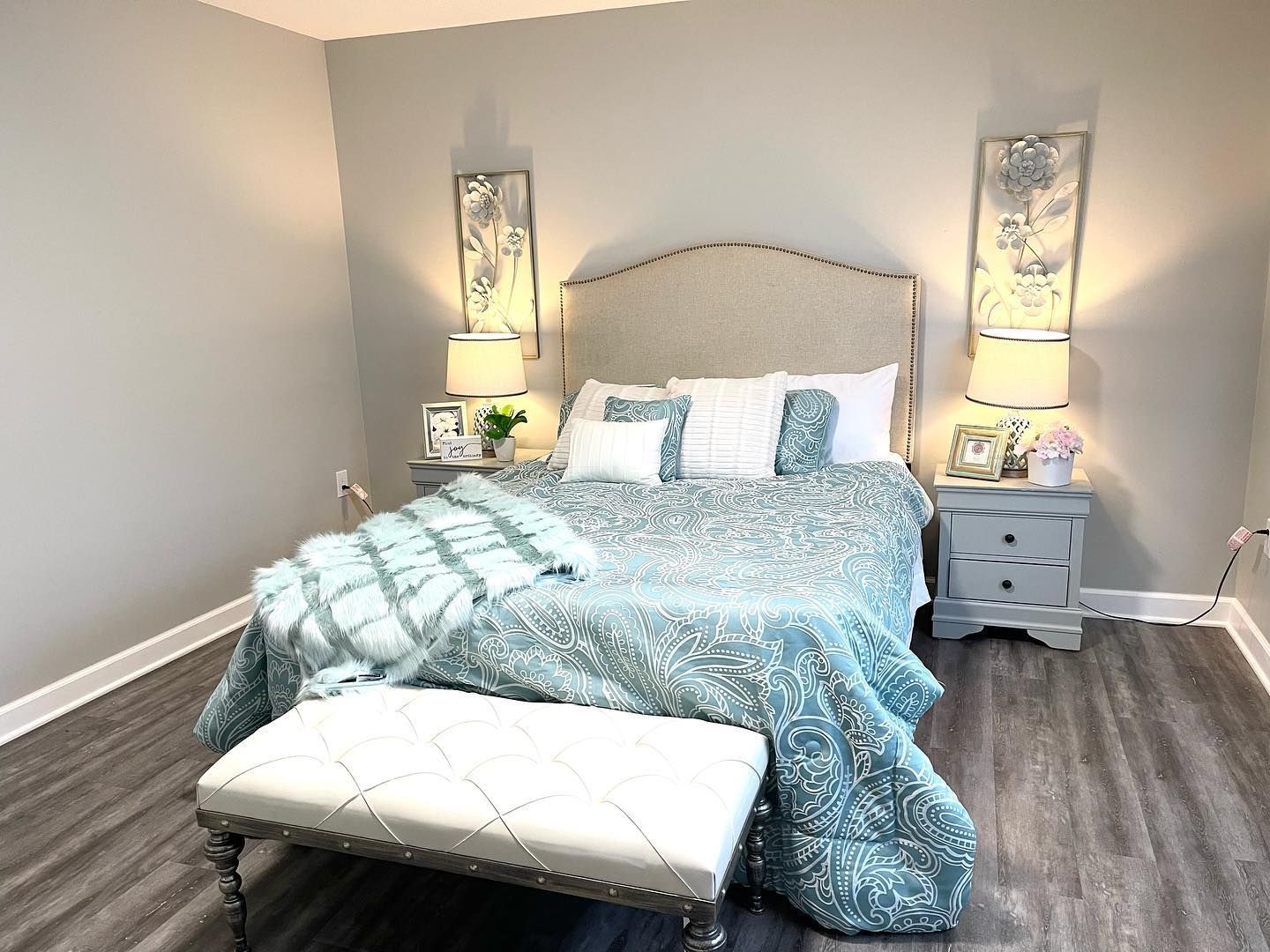 HOME STAGING