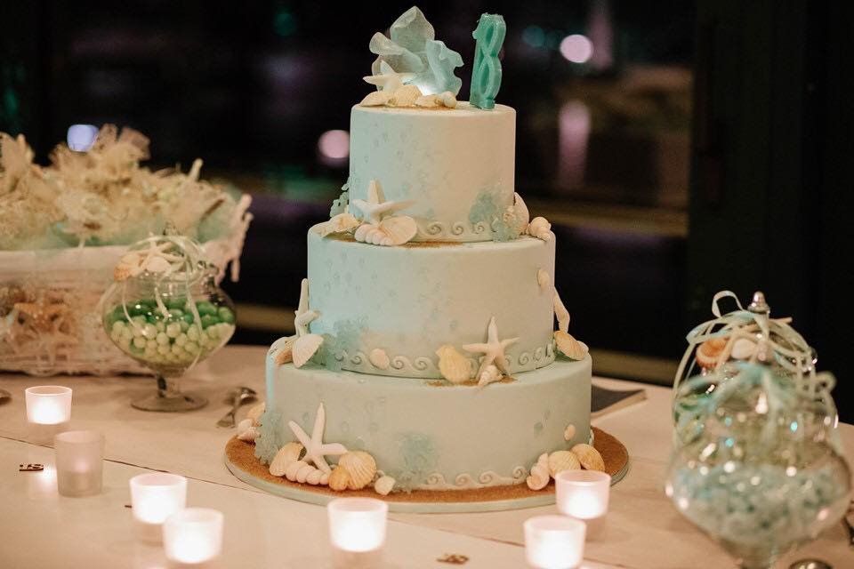 Sea-themed wedding cake
