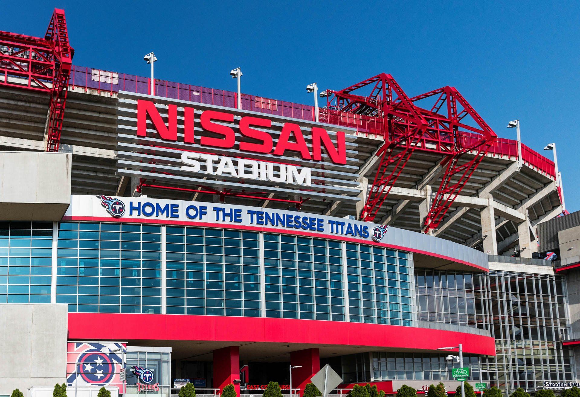 nashville construction contractor for nissan stadium