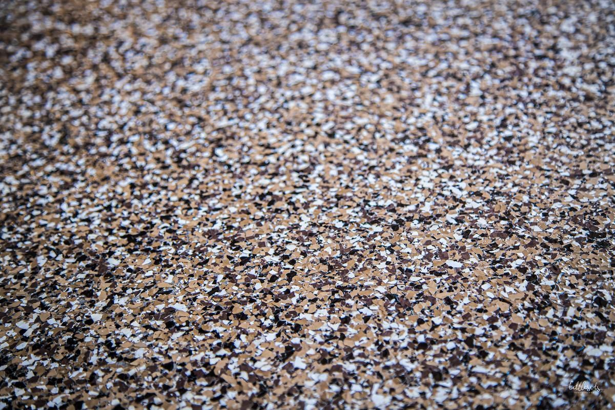 Polyurea epoxy garage floor