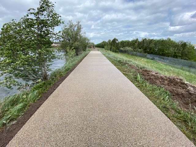 Tamp finish flooring