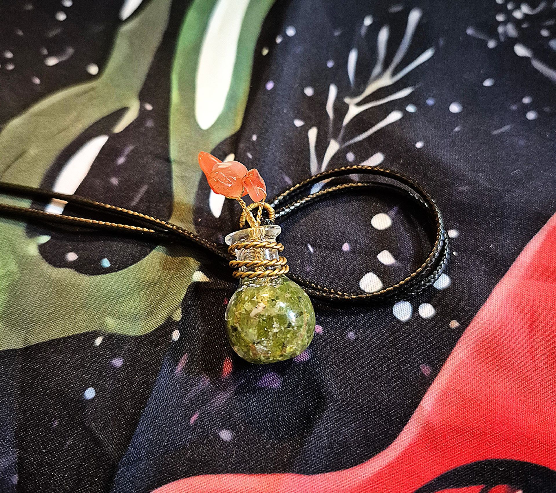 Crystal Flower Pot Charm