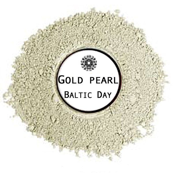A pile of white powder with a label that says gold pearl baltic day.