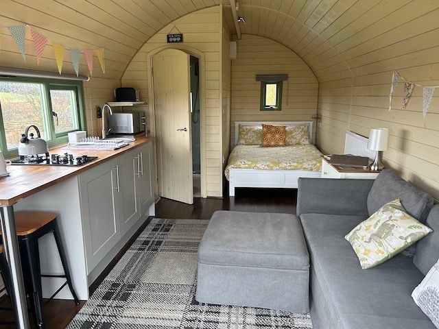 Interior and exterior images of a holiday in a glamping pod