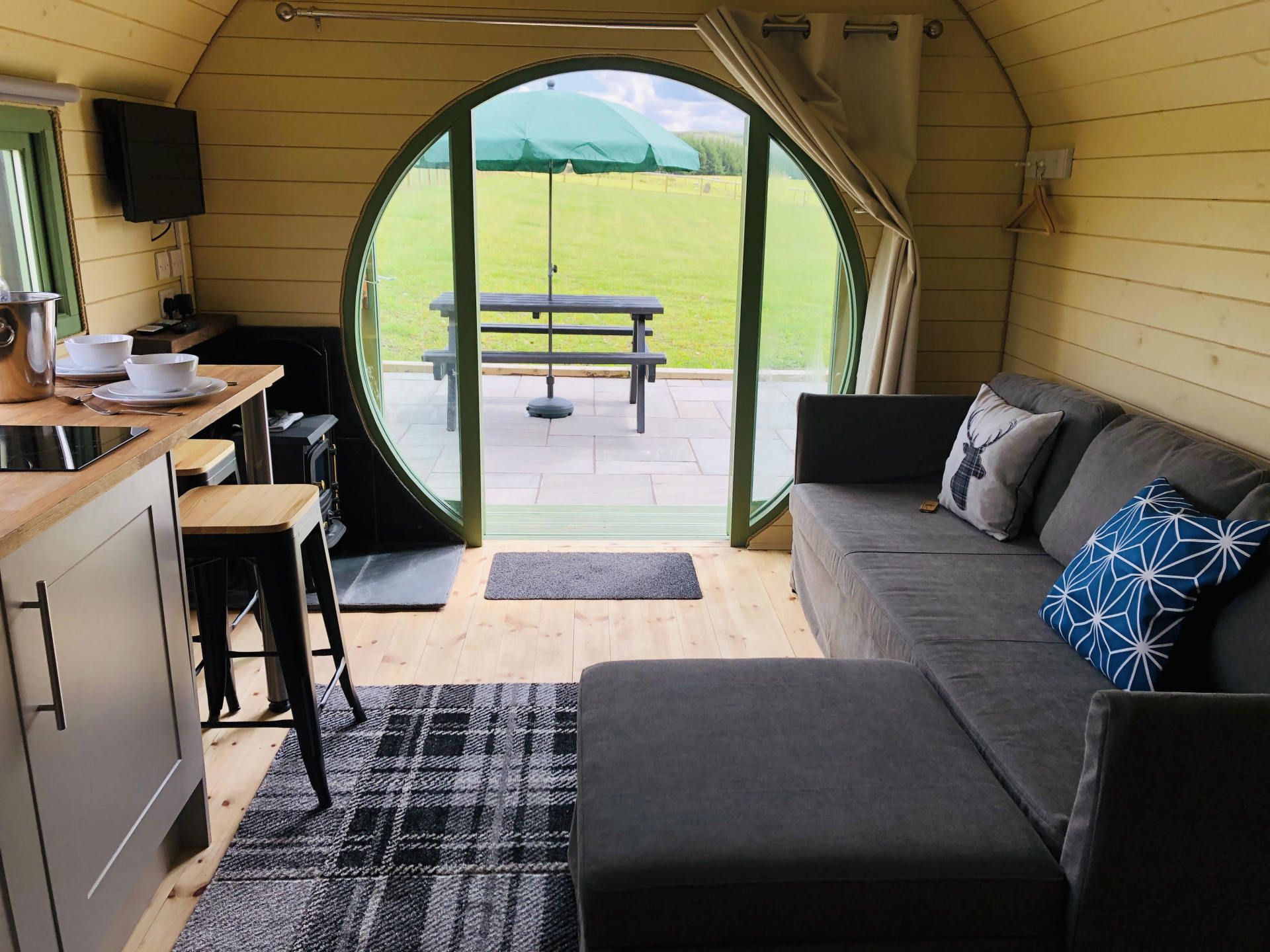 Glamping Holiday Pods | Pods|dog friendly