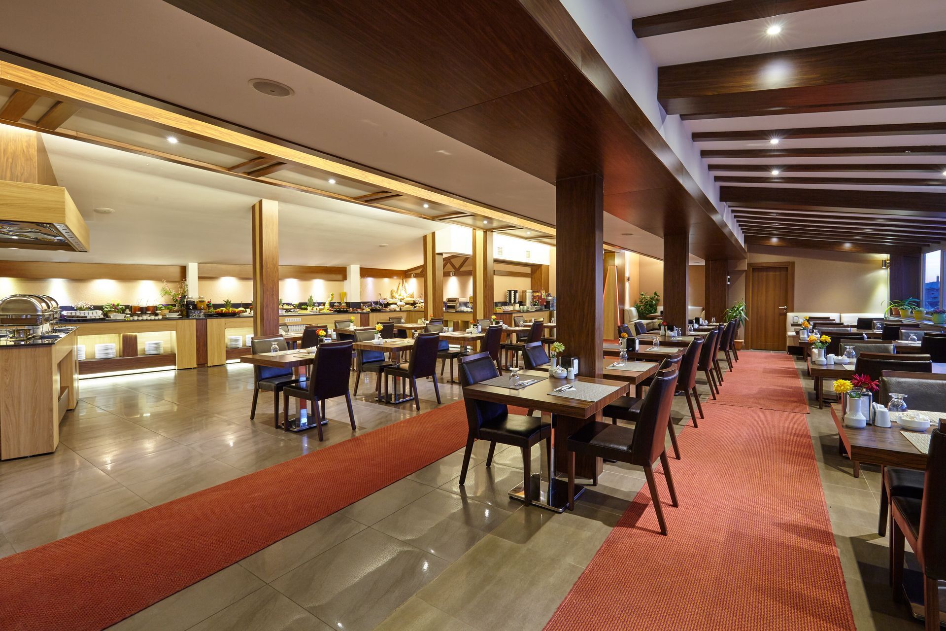 Buruciye Otel Açık Büfe Kahvaltı – Zengin çeşitler, taze lezzetler ve keyifli bir başlangıç