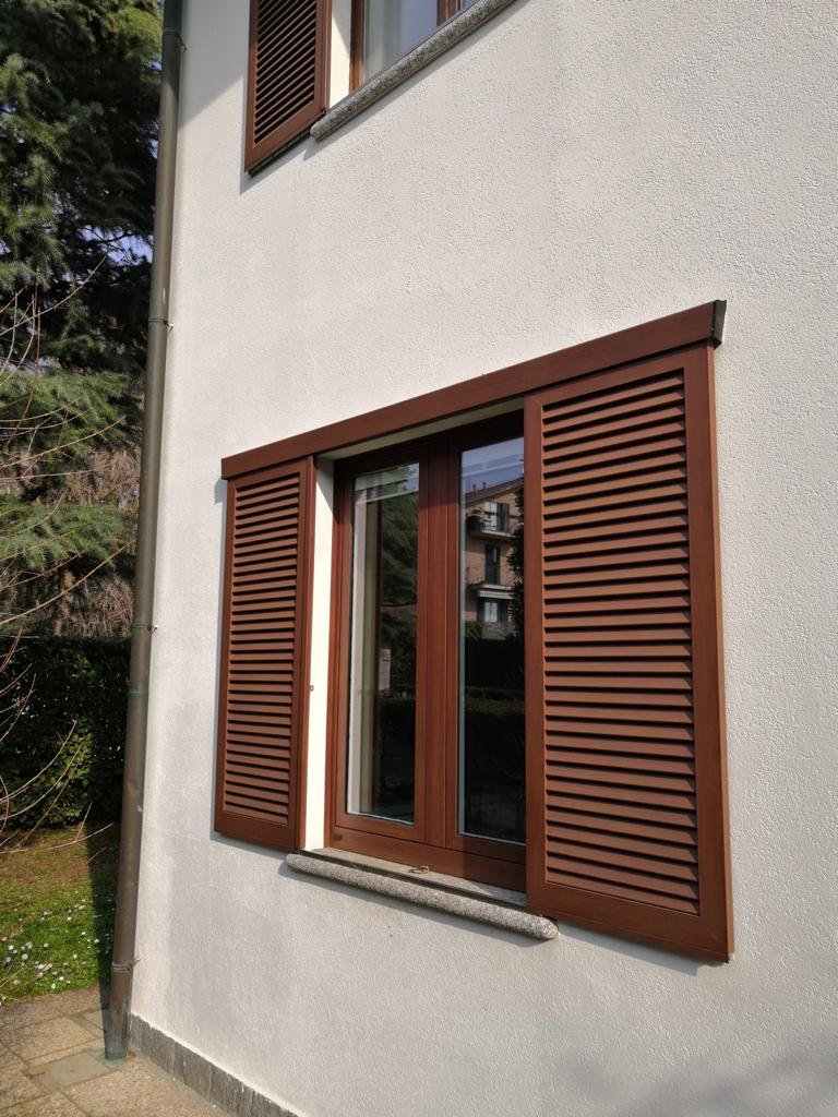 persiana in alluminio scorrevole