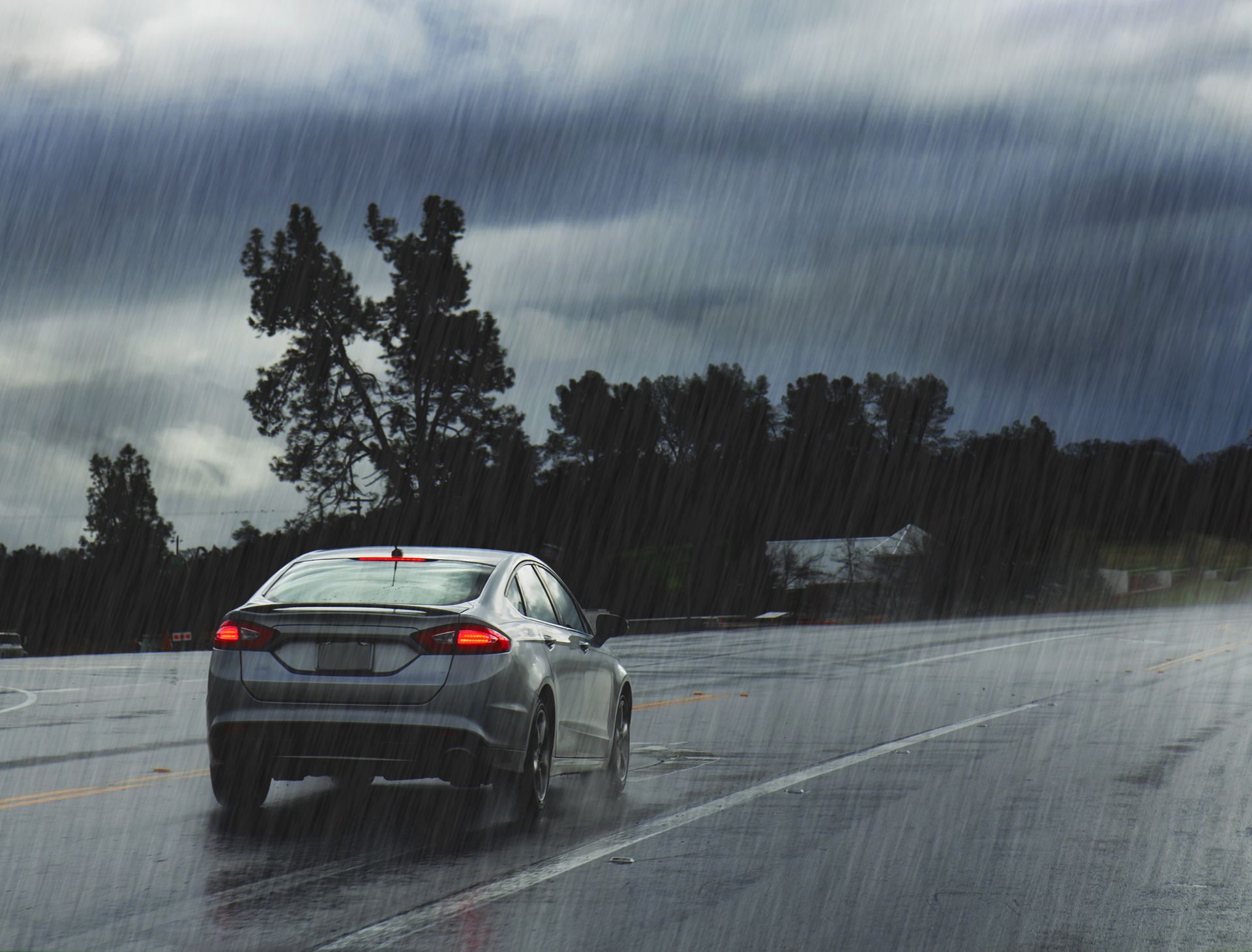 A car on the road | Pit Shop Auto Repair - Libertyville