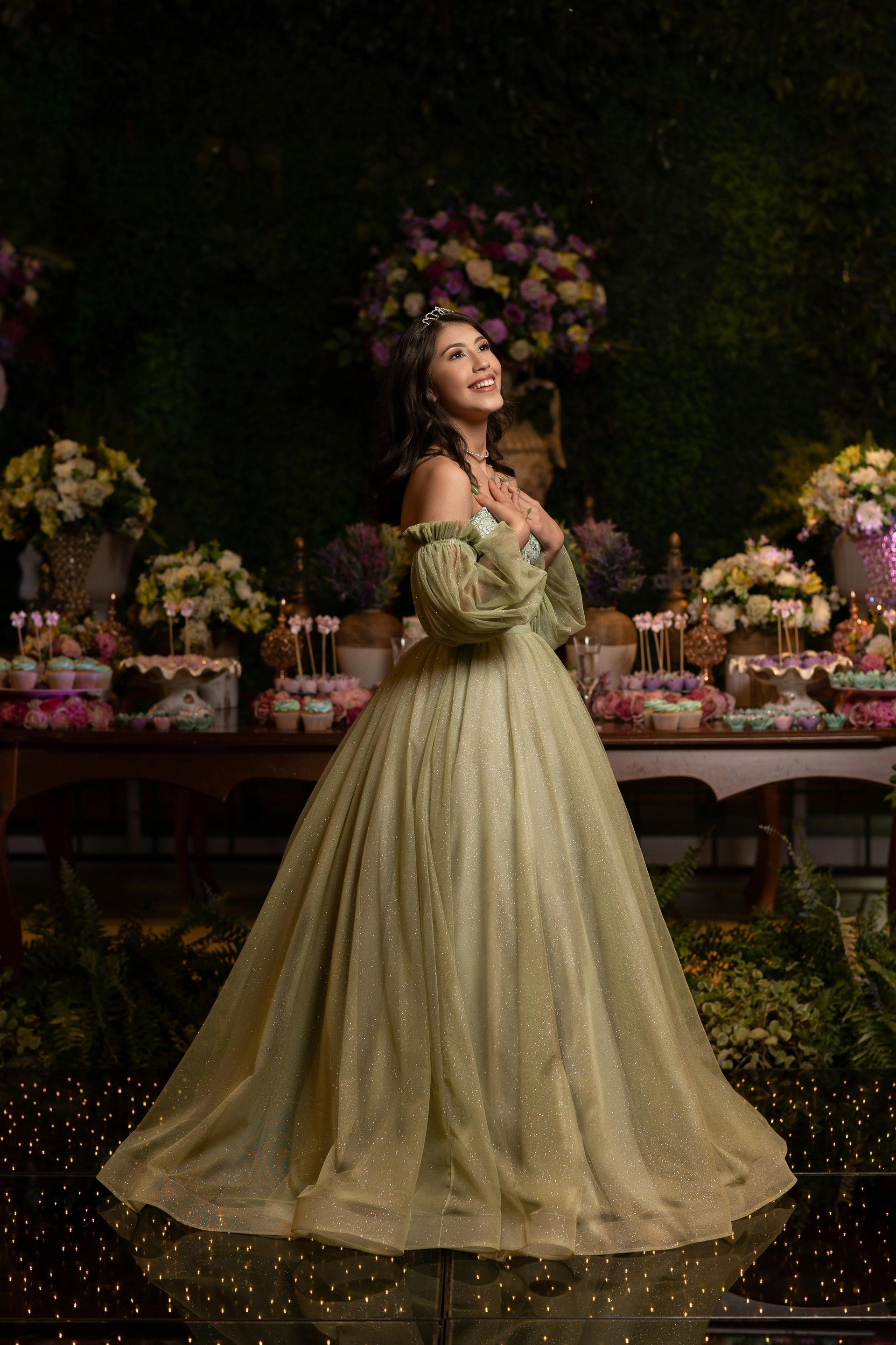 DEBUTANTES E FESTAS TEMÁTICAS