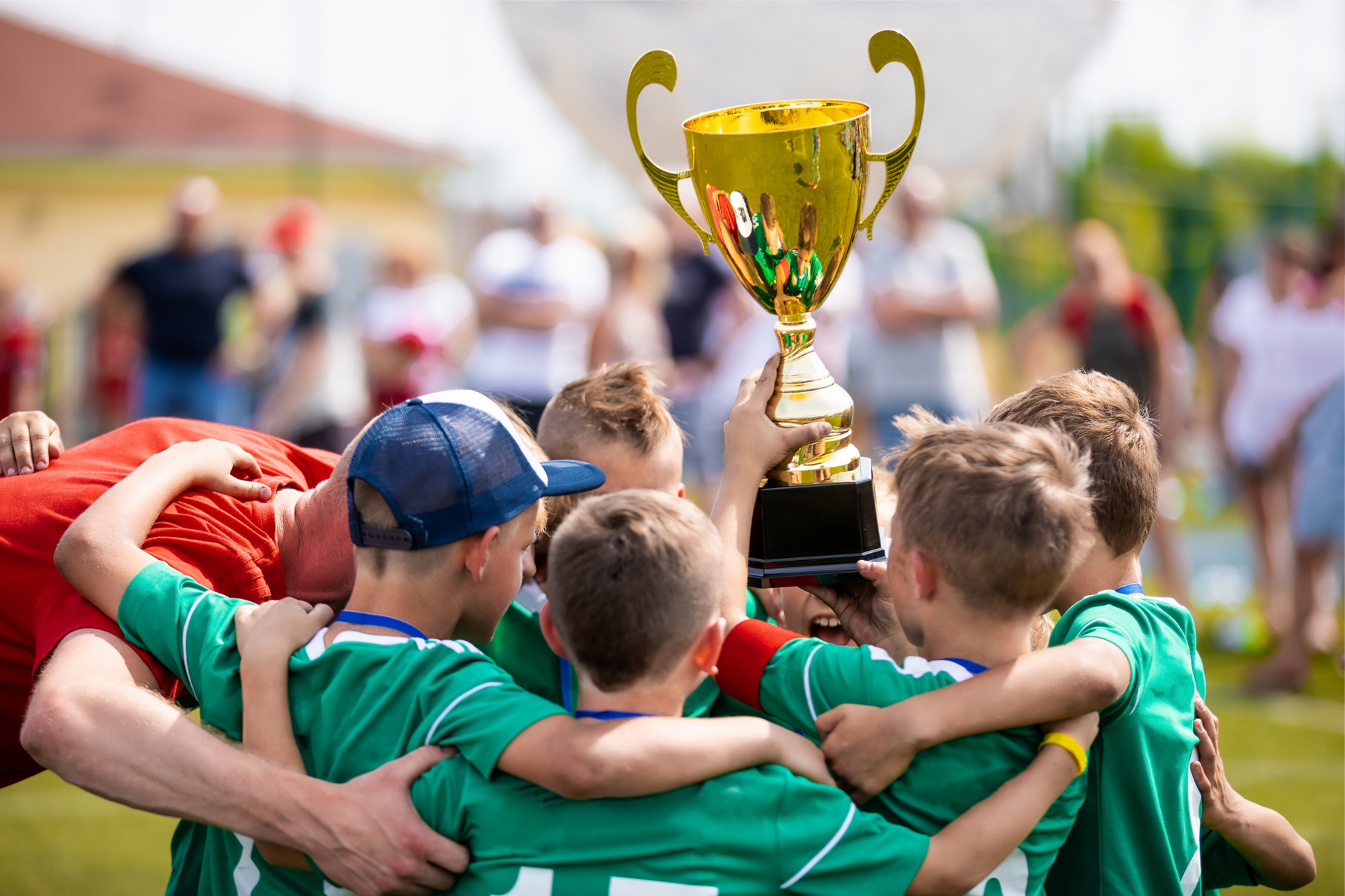 Sports physicals and regular physical examinations can help your young athlete focus on the game and perform at their best.