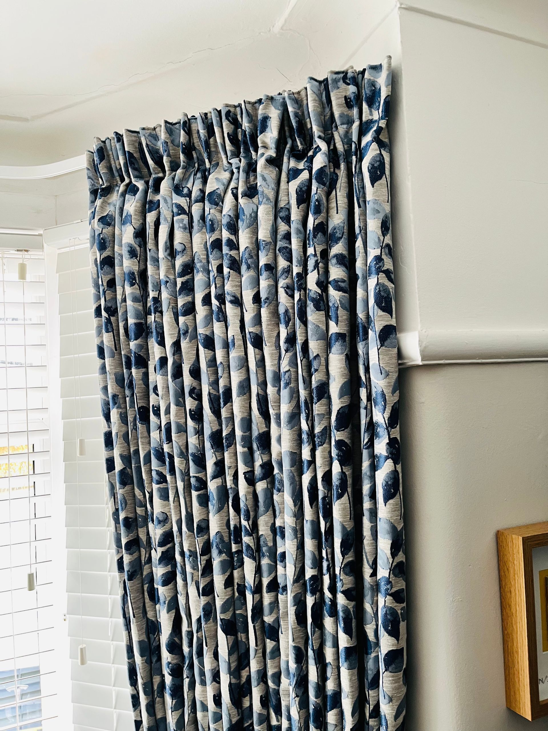 Leaf trail curtain close up