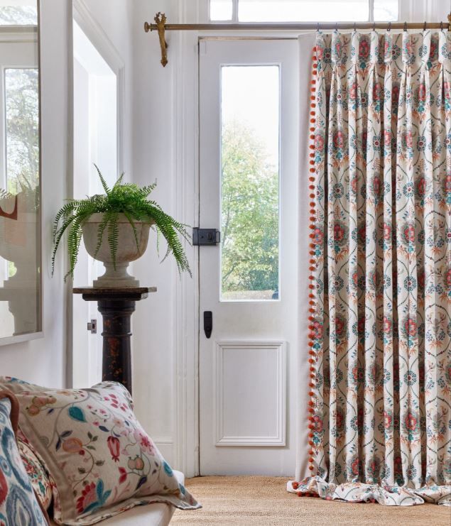 patterned door curtain 