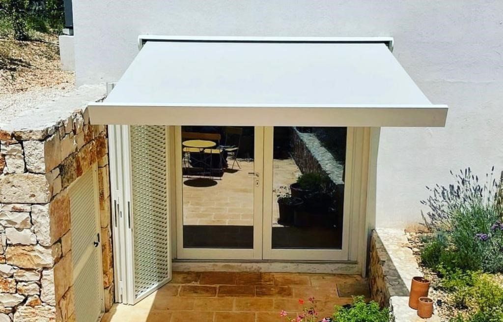 Tende a braccio e a caduta 09