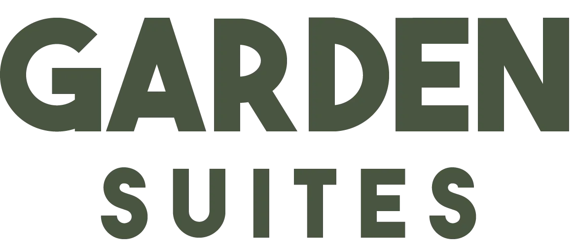 Logotipo de Garden Suites en texto verde oscuro.