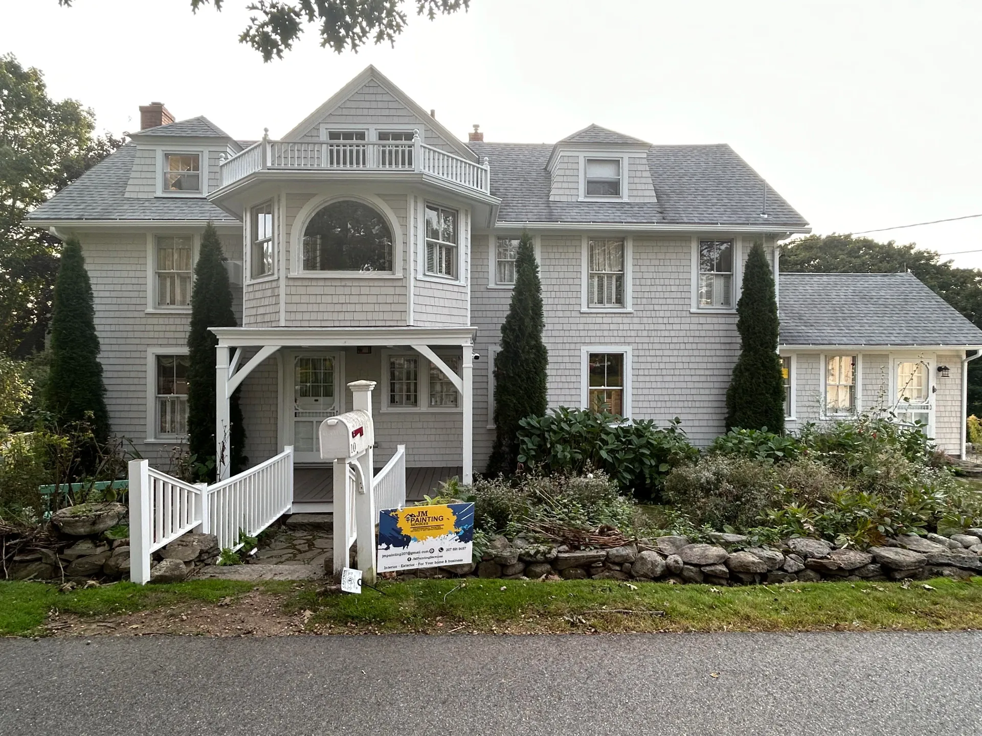 After photo of an exterior paint in Kennebunkport, Maine completed by JM Painting and Home Improvement