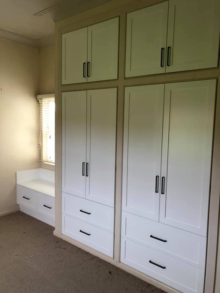 Custom In-built Wardrobe & Drawers — Cabinet Makers In Tamworth, NSW