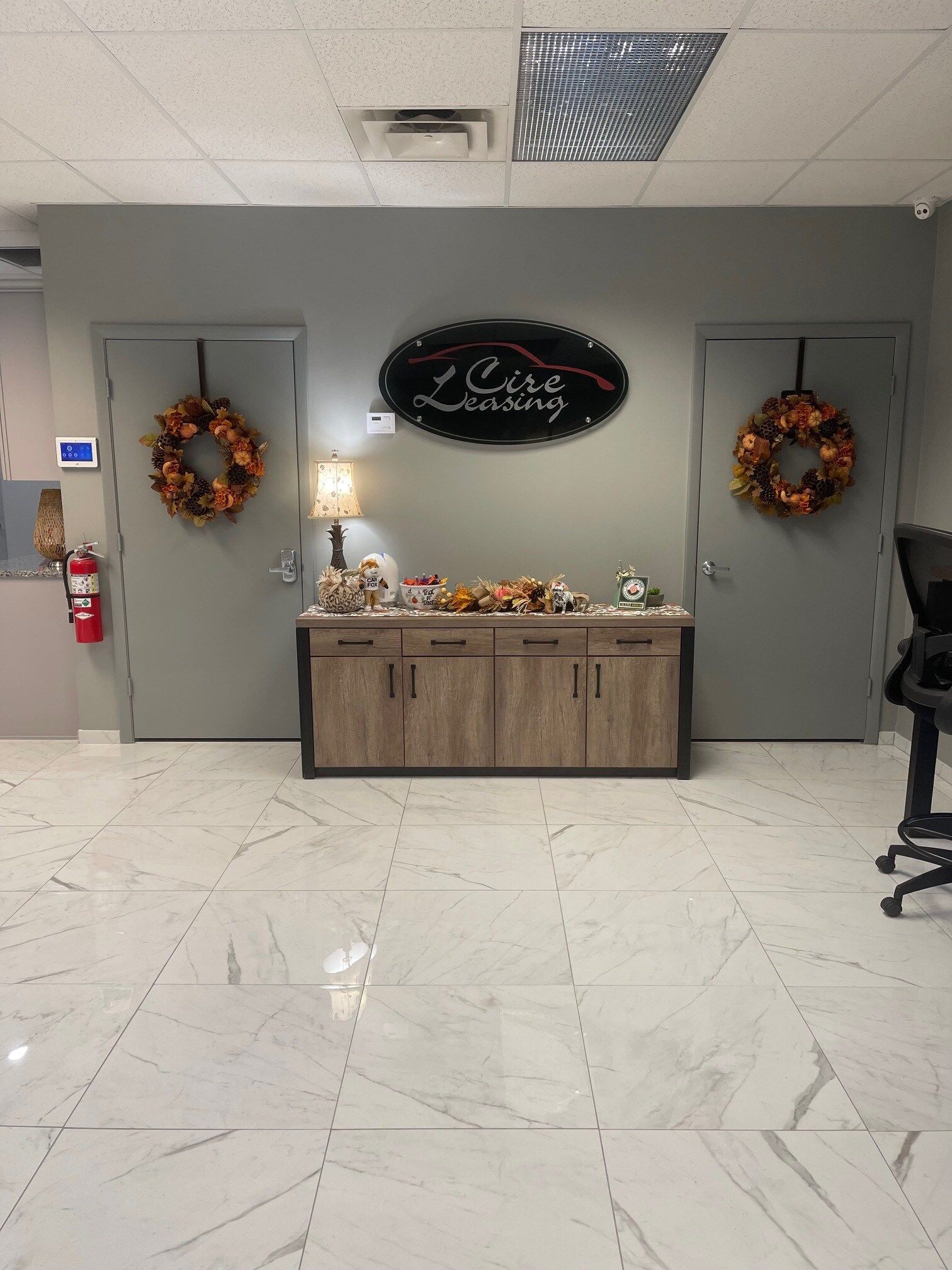 Waiting Area | High Line Service & Repair