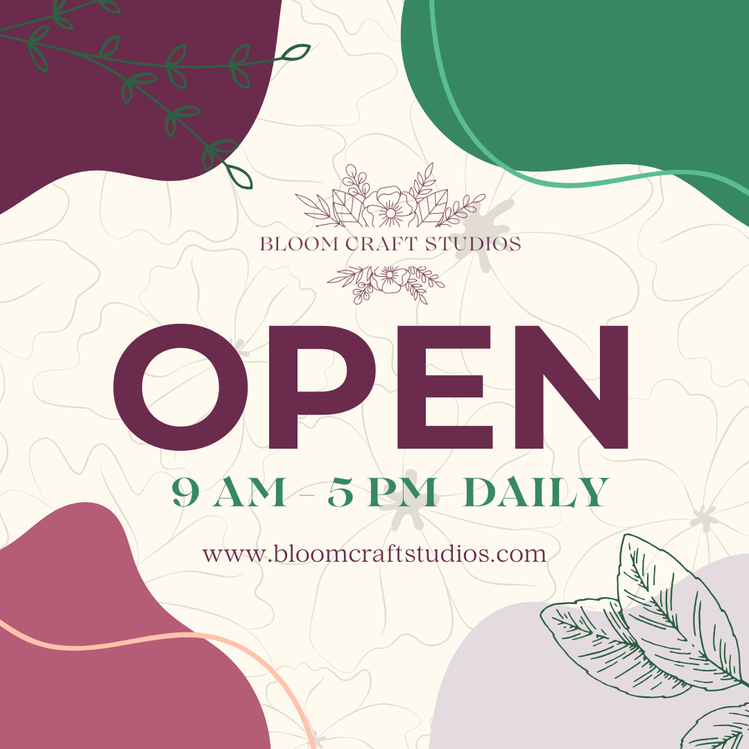 A sign that says open 9 am-5pm daily