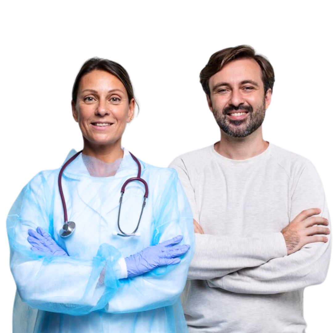 Un homme et une femme vétérinaires debout l'un à côté de l'autre, les bras croisés