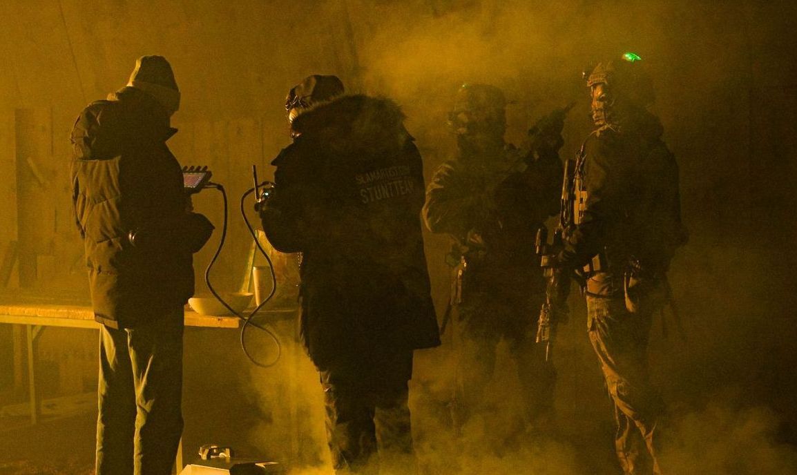 Ferdi Fischer operating WarpCam® next to special operations soldiers, demonstrating a blend of film direction and tactical precision.