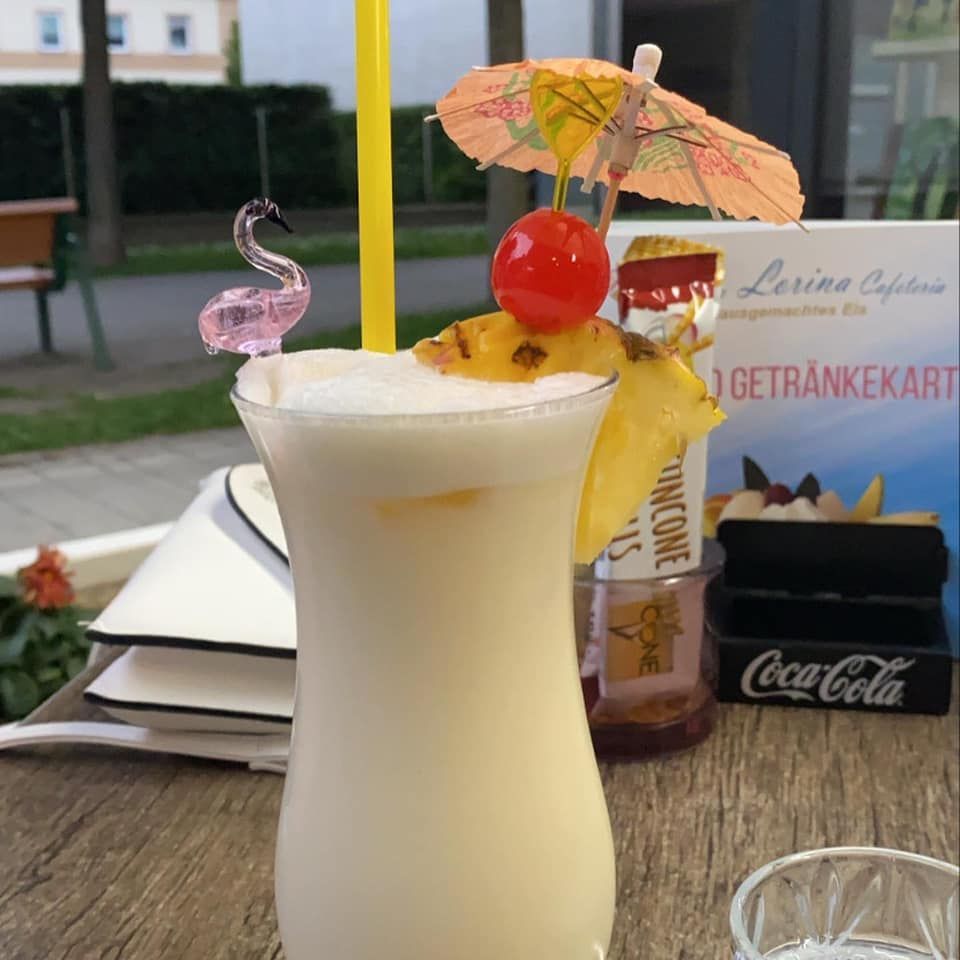 tropischer Cocktail