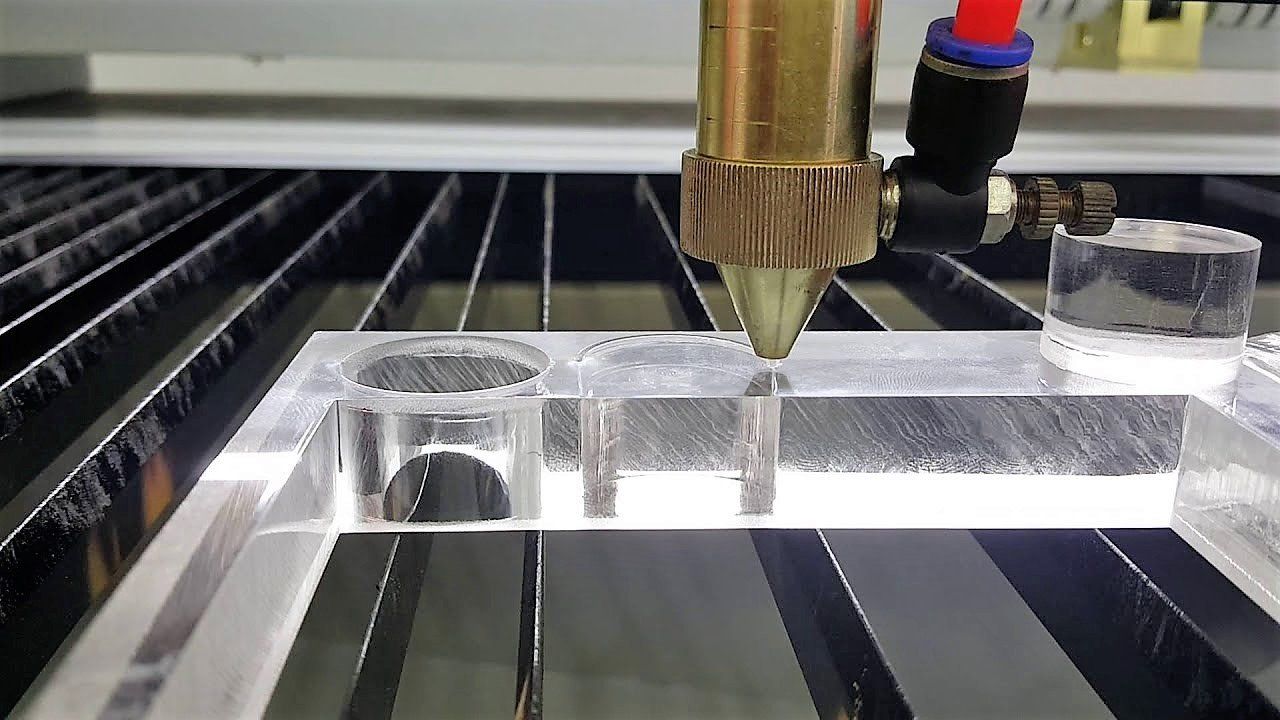 Acrílicos - Corte e Gravação Laser