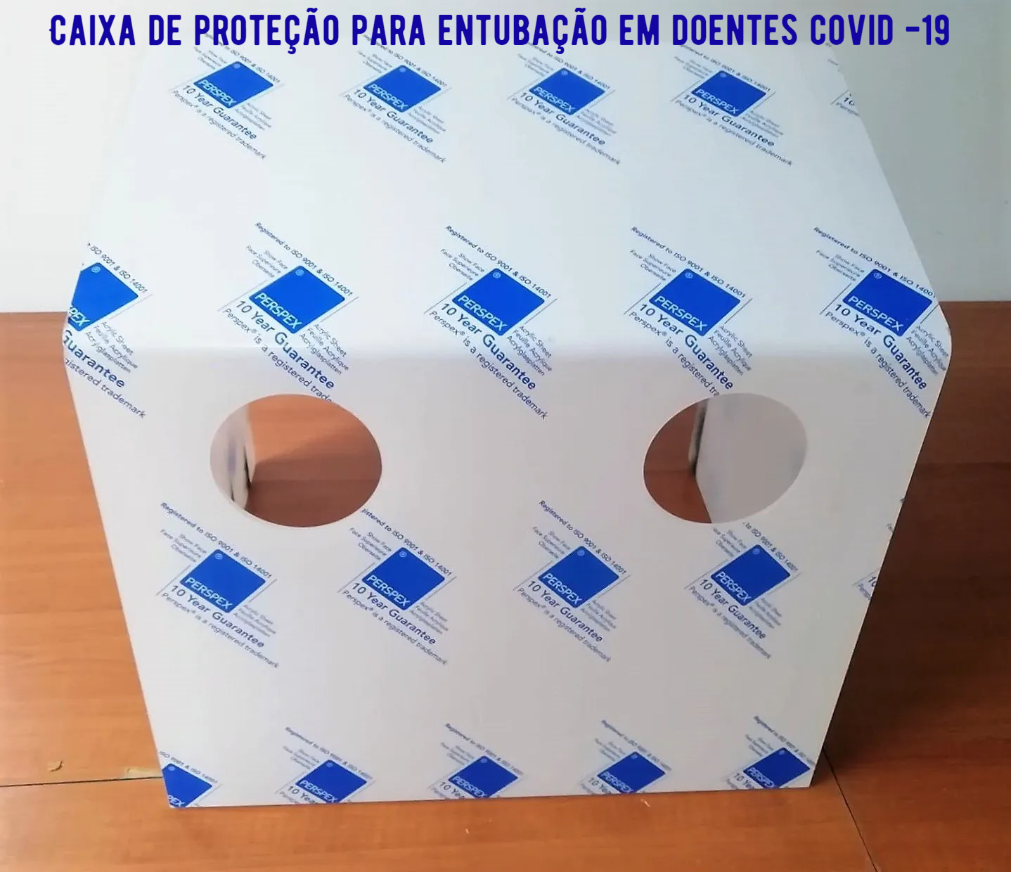 Caixa de proteção para entubação em doentes covid -19