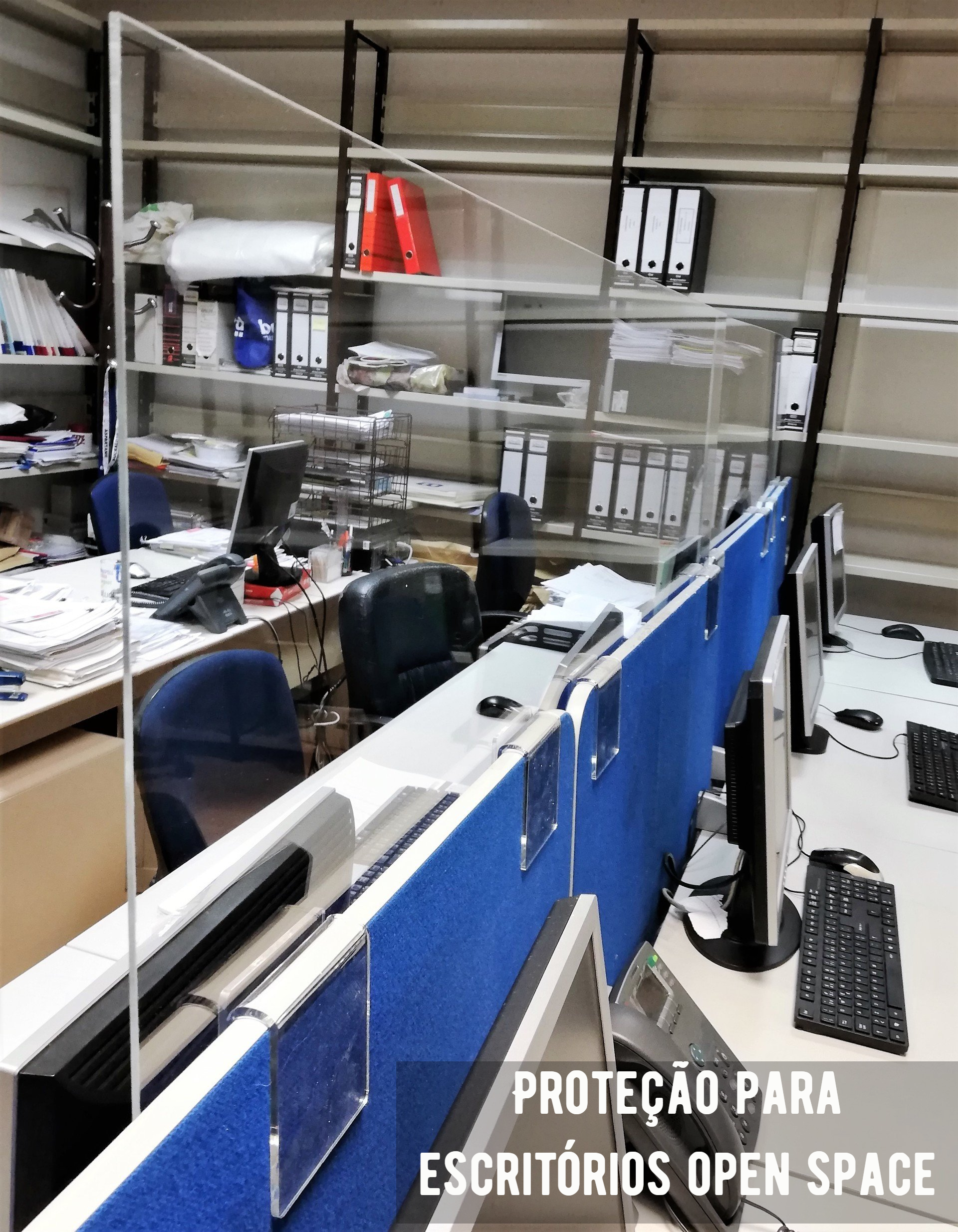 Proteção em acrílico para escritórios open space
