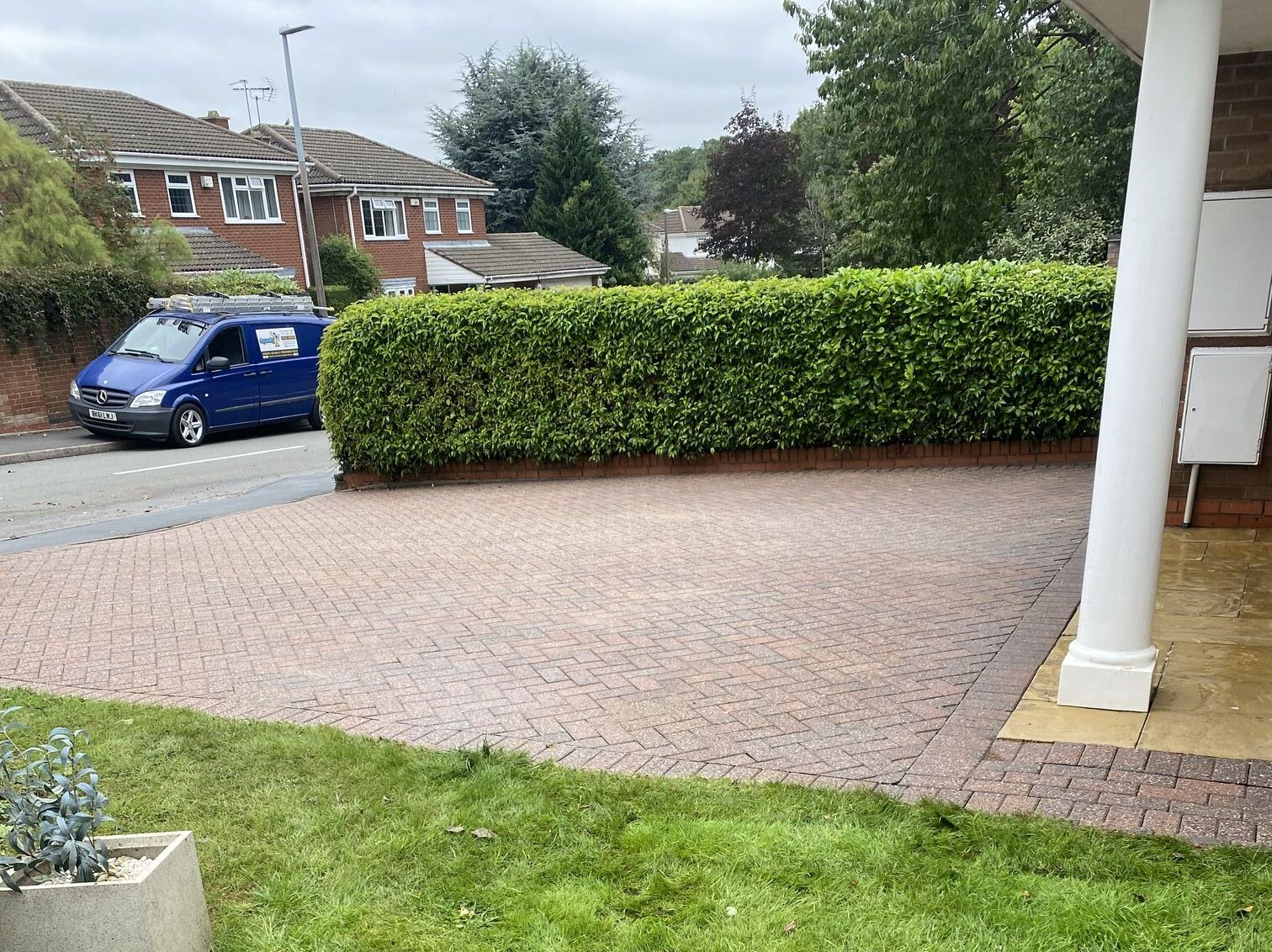 Driveway cleaning Solihull