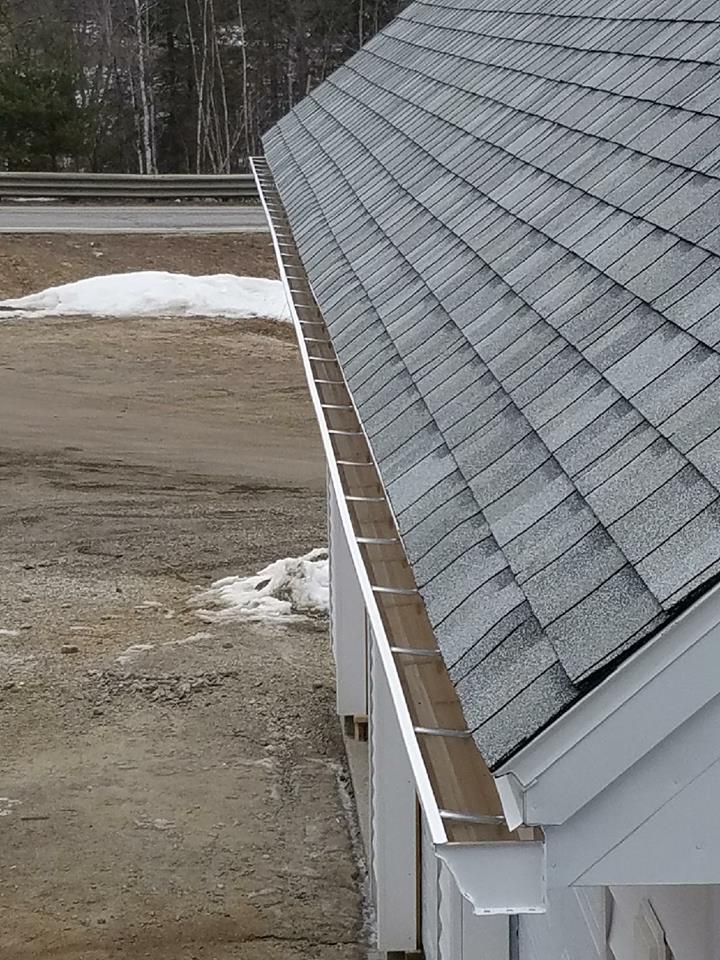 seamless gutter installation