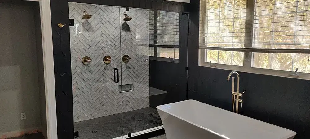Modern Bathroom — Fayetteville, AR — Fayetteville Glass Company Inc