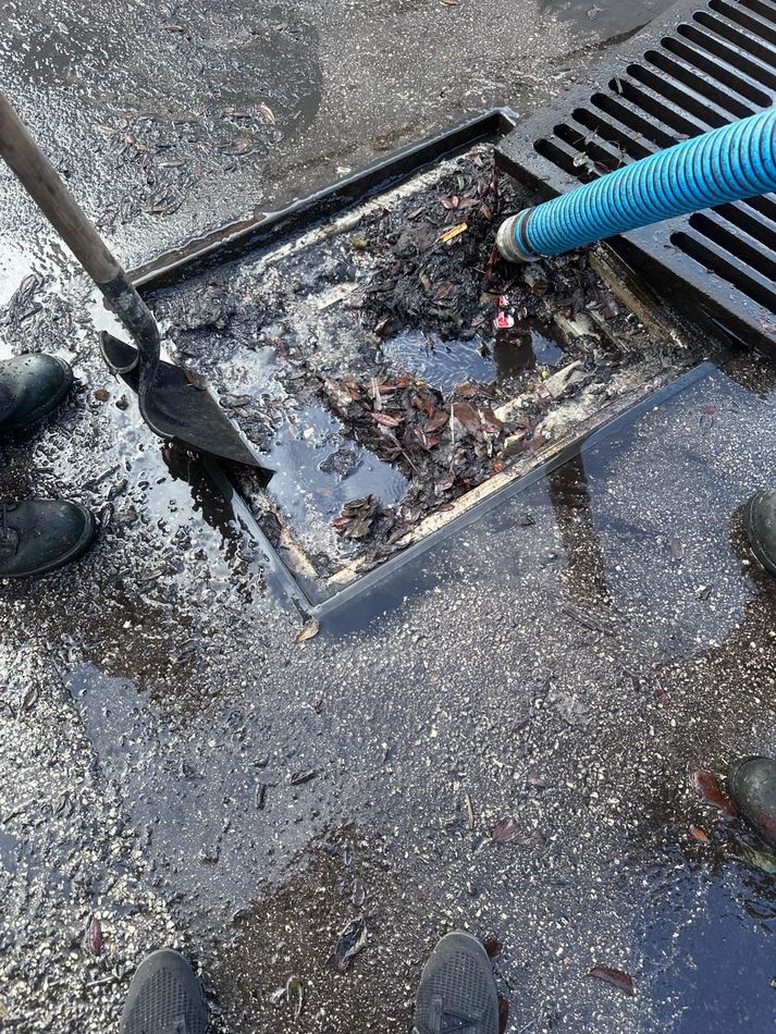 Storm drain cleaning & jetting service in Miami