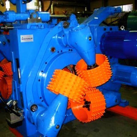 production of new equipment, logs peelers trade