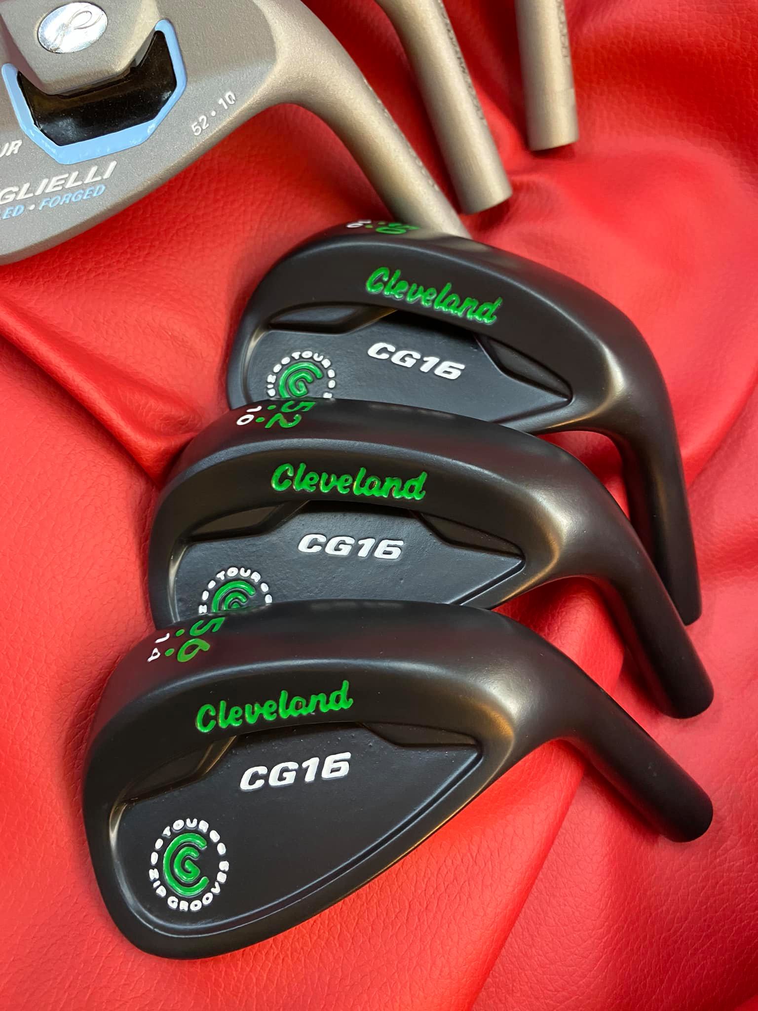 Golf club refurbishment Golf Irons UK