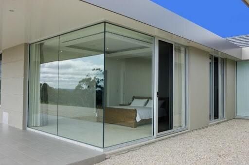 ESPECIALIDADES EN CRISTAL TEMPLADO GLASS MASTER -VENTANALES CRISTAL TEMPLADO