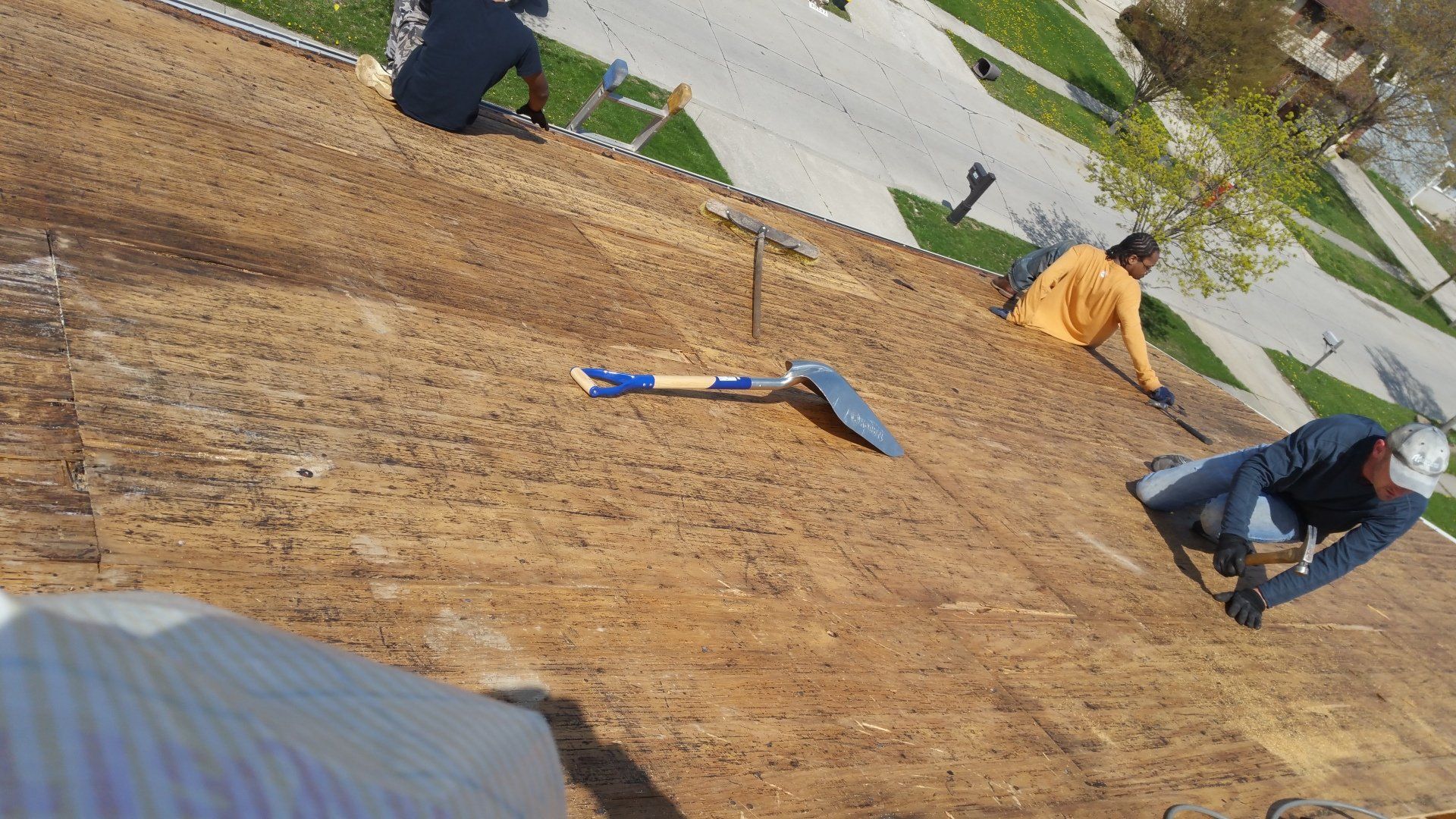 Roofing in Dearborn Michigan