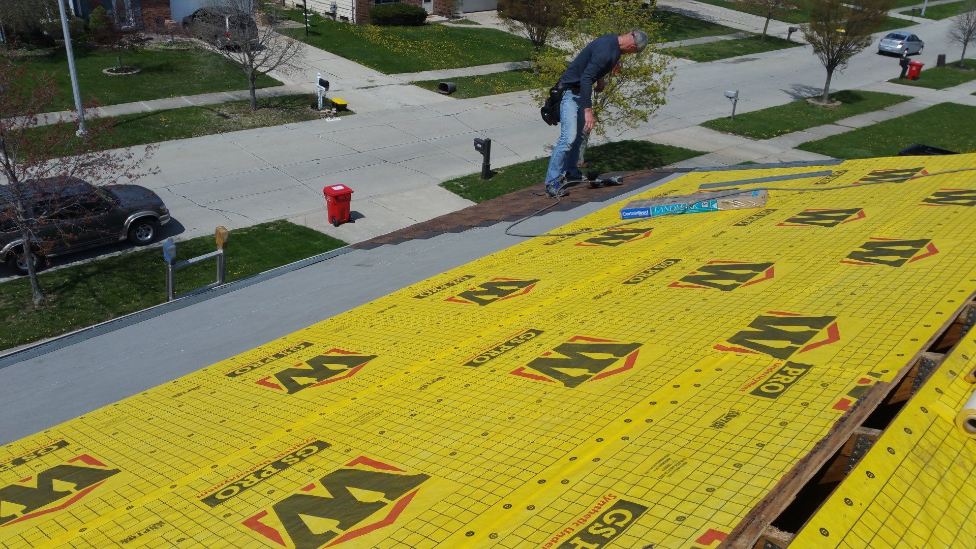 Roofing on Argonne St.