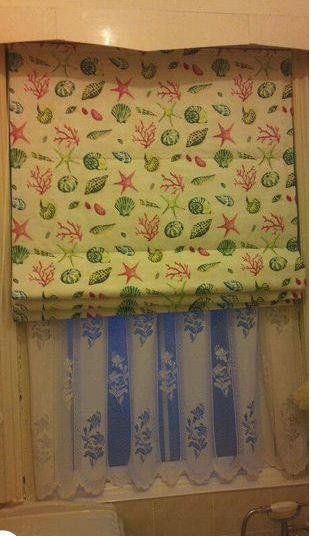 blinds with seashells