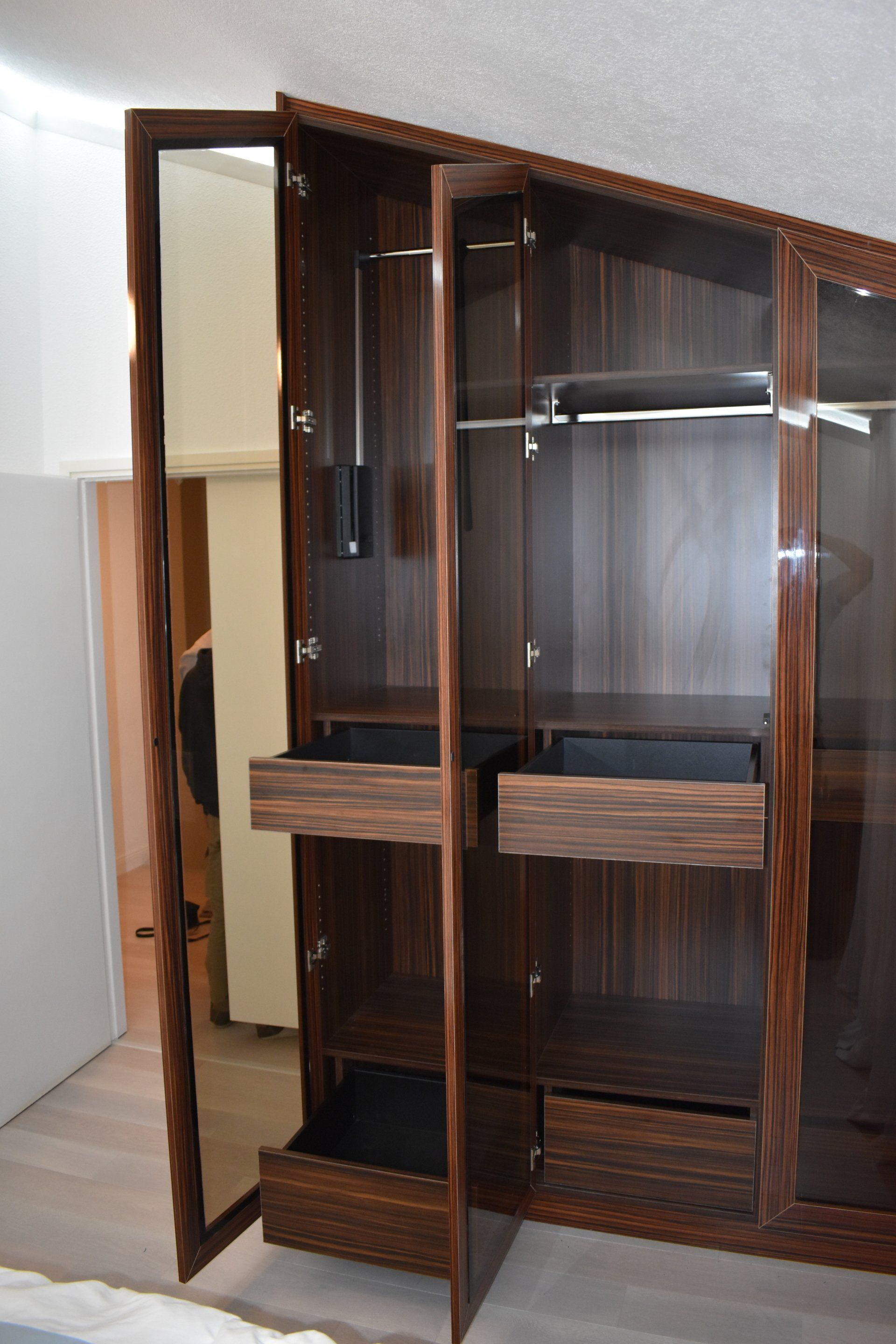 Dressing sur mesure Menuiserie Luquiens