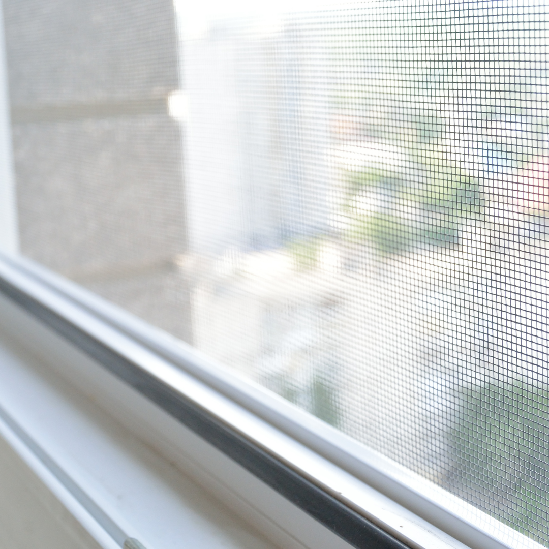Installation moustiquaire sur mesure