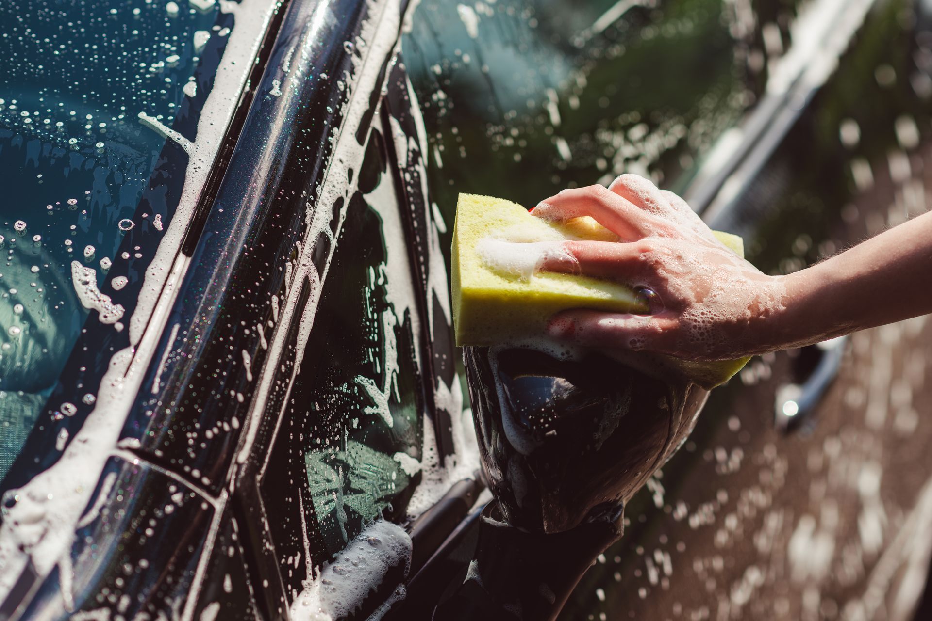Hand Car Washing