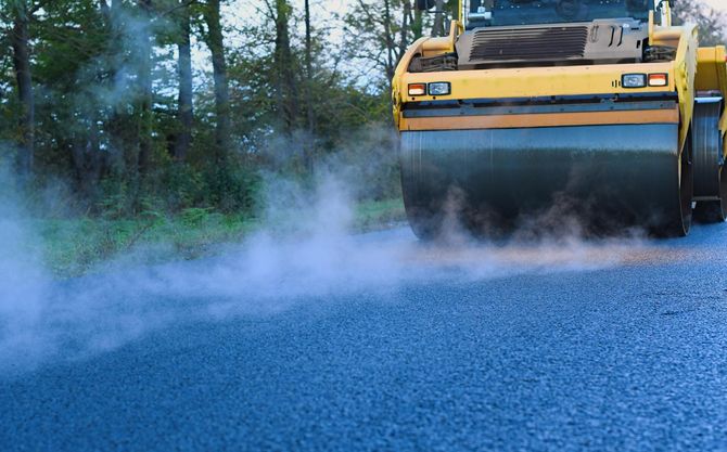 road roller working