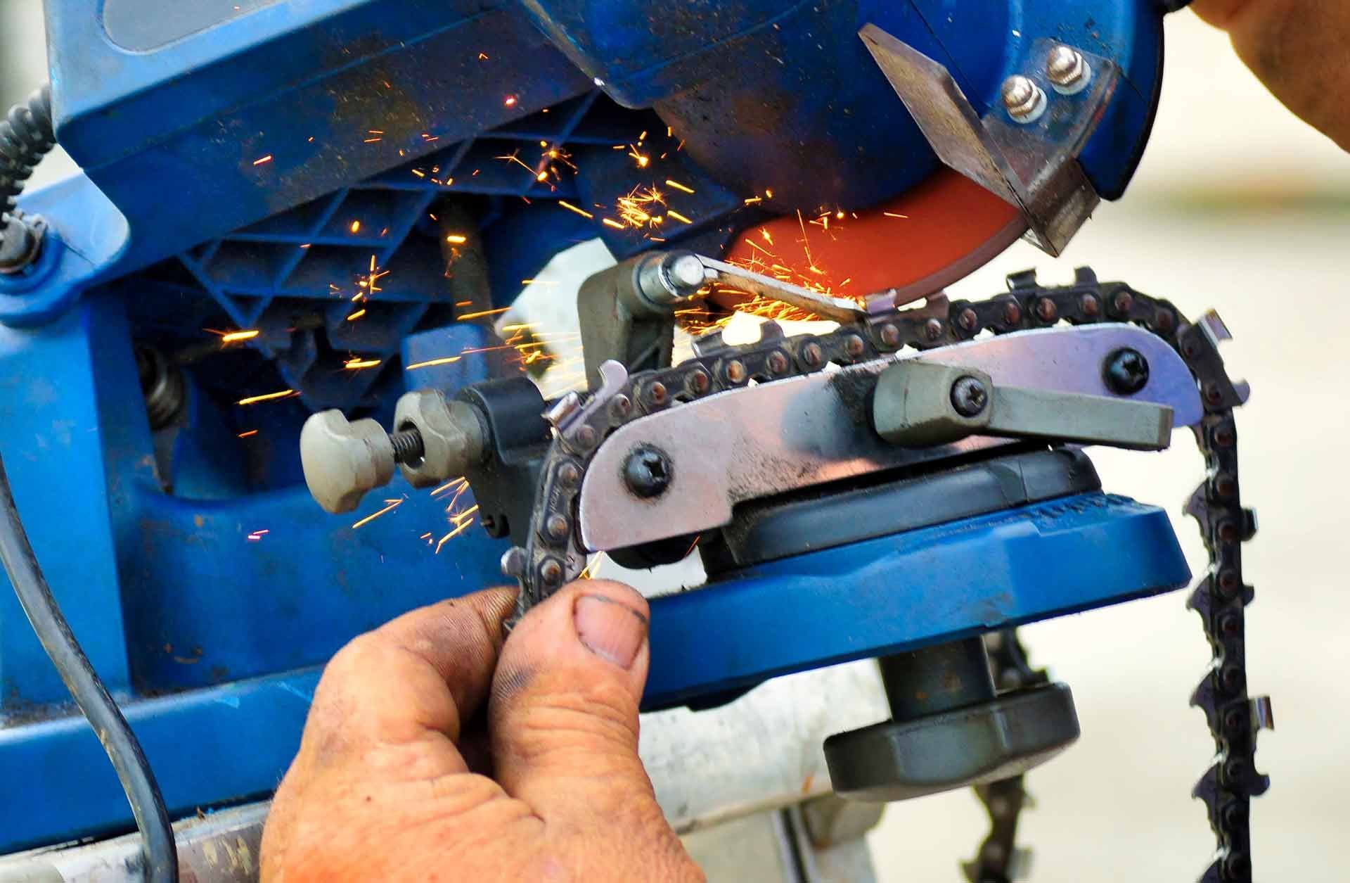 Sharpen Electric Saw Chain | Bathurst, Nsw | Ben's Smallmotor Repairs