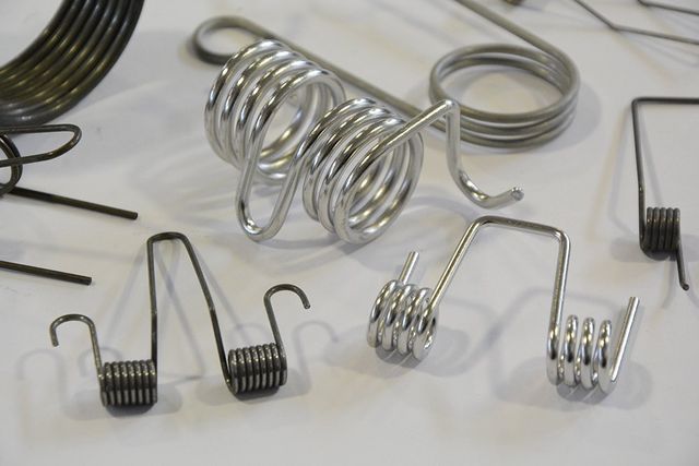 Dettaglio molle a torsione