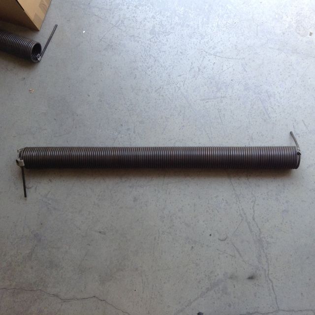 Molla a torsione su superficie