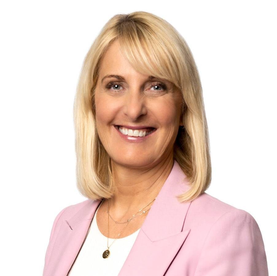 Lisa Ellis