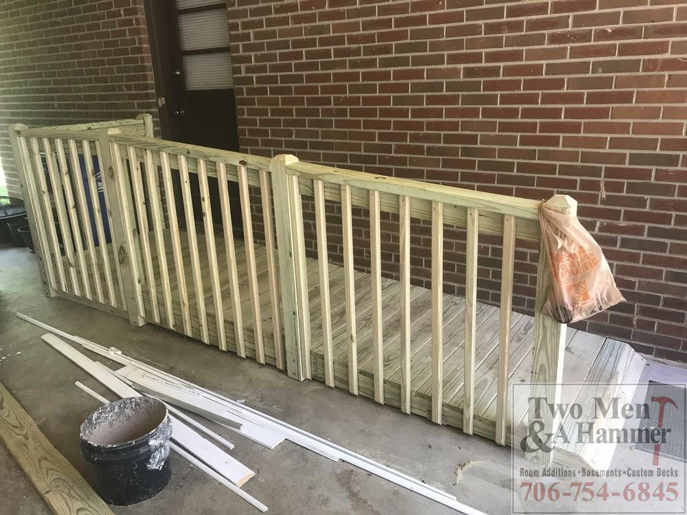 House with additional handicap ramps