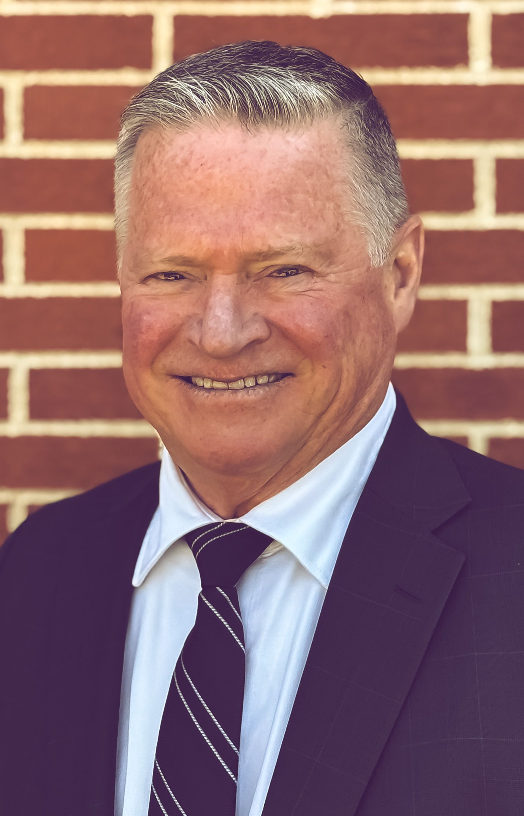Craig  Hansen 